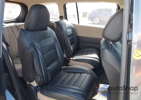 2013 Mazda Mazda5 Sport z USA, uszkodzony, nr VIN JM1CW2BL9D0144943